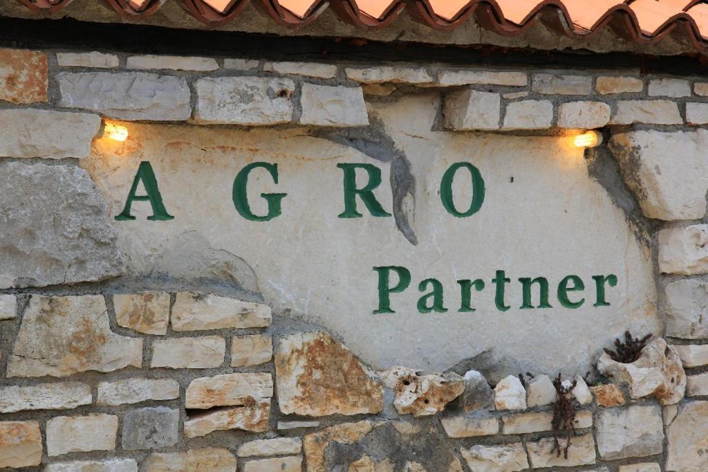 Barban Rural Pension Istra Partner מראה חיצוני תמונה